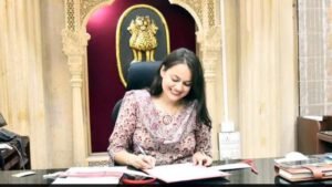 टीना डाबी UPSC Success Story: पहली कोशिश में AIR 1 हासिल करने का प्रेरणादायक सफर